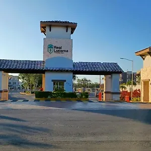  Apartamento Baja Colibrí - Playero Con Piscina, Parking Y Parque